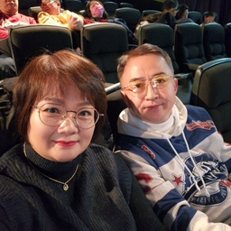 피드에 업로드 된 이미지