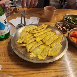 피드에 업로드 된 이미지