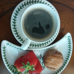 피드에 업로드 된 이미지