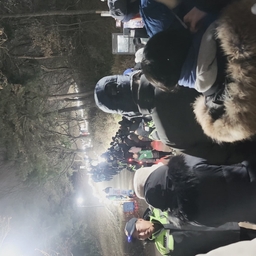 ํผ๋์ ์
๋ก๋ ๋ ์ด๋ฏธ์ง