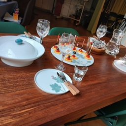 피드에 업로드 된 이미지