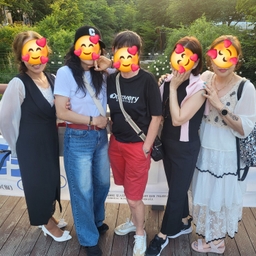 피드에 업로드 된 이미지