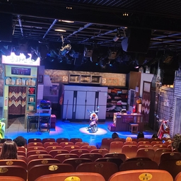 피드에 업로드 된 이미지