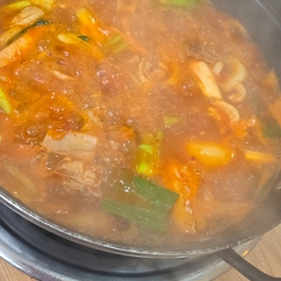 피드에 업로드 된 이미지