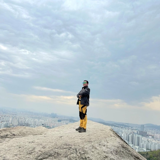 ํผ๋ ์ด๋ฏธ์ง