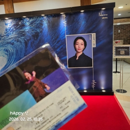 피드에 업로드 된 이미지