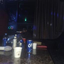 피드에 업로드 된 이미지