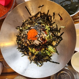 피드에 업로드 된 이미지