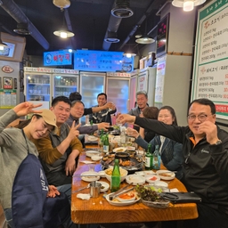 피드에 업로드 된 이미지
