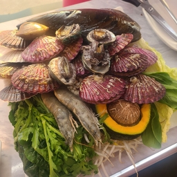 피드에 업로드 된 이미지