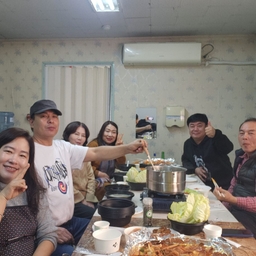 피드에 업로드 된 이미지