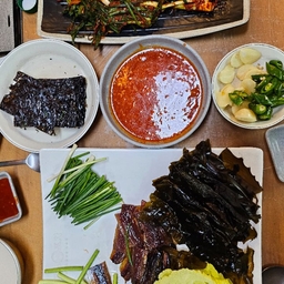 피드에 업로드 된 이미지