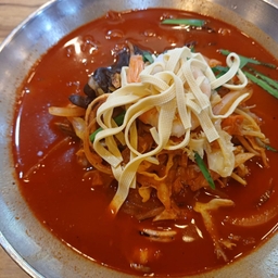 피드에 업로드 된 이미지