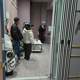 피드에 업로드 된 이미지