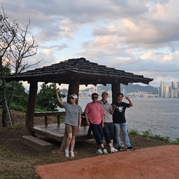 피드에 업로드 된 이미지