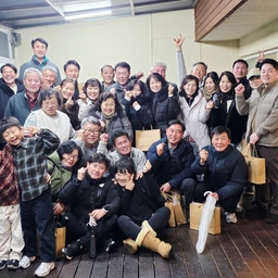 피드에 업로드 된 이미지