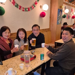 피드에 업로드 된 이미지