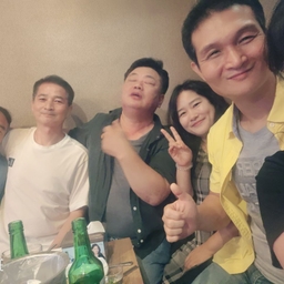 피드에 업로드 된 이미지