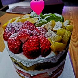 피드에 업로드 된 이미지