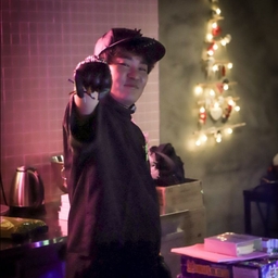 피드에 업로드 된 이미지