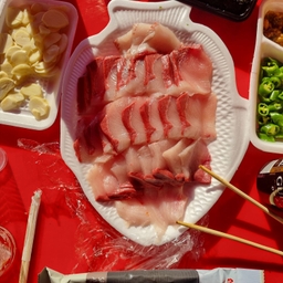 피드에 업로드 된 이미지