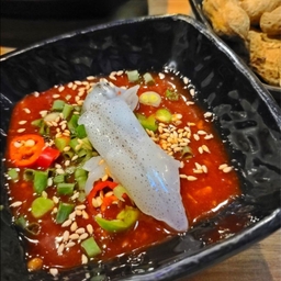 피드에 업로드 된 이미지