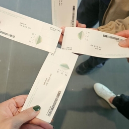 피드에 업로드 된 이미지