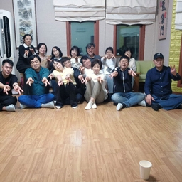 피드에 업로드 된 이미지