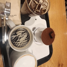 피드에 업로드 된 이미지