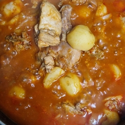 피드에 업로드 된 이미지