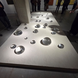 피드에 업로드 된 이미지