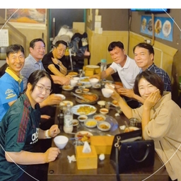 피드에 업로드 된 이미지