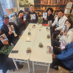 피드에 업로드 된 이미지