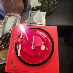 피드에 업로드 된 이미지