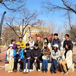 피드에 업로드 된 이미지