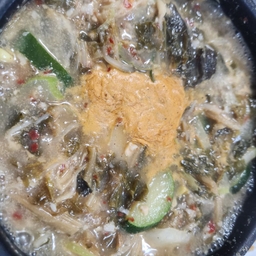 피드에 업로드 된 이미지