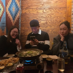 피드에 업로드 된 이미지