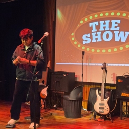 피드에 업로드 된 이미지