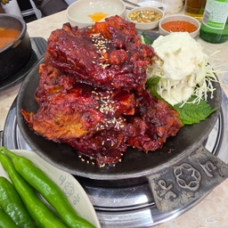 피드에 업로드 된 이미지