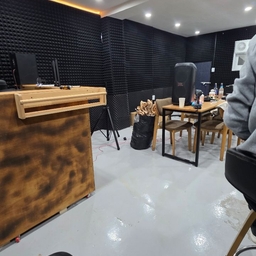 피드에 업로드 된 이미지