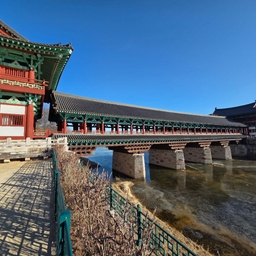 피드에 업로드 된 이미지