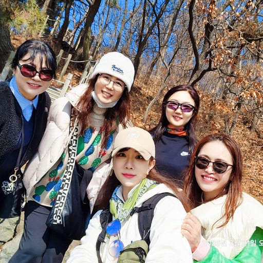 ํผ๋ ์ด๋ฏธ์ง