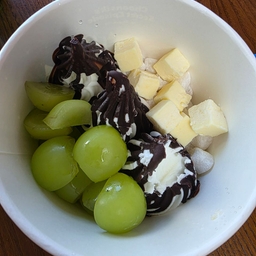 피드에 업로드 된 이미지