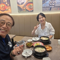 피드에 업로드 된 이미지