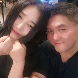 피드에 업로드 된 이미지