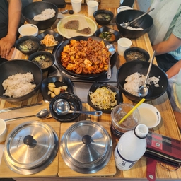 피드에 업로드 된 이미지