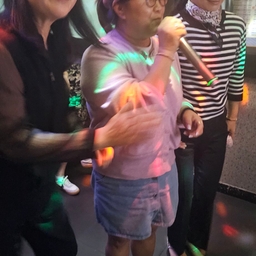 피드에 업로드 된 이미지