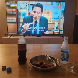 피드에 업로드 된 이미지