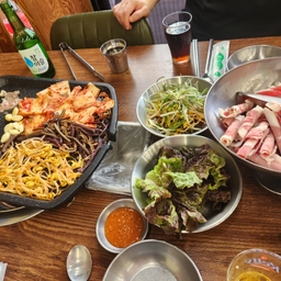 피드에 업로드 된 이미지