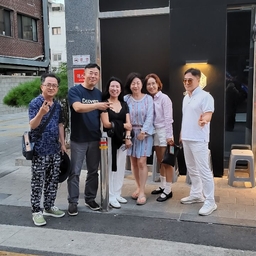 피드에 업로드 된 이미지